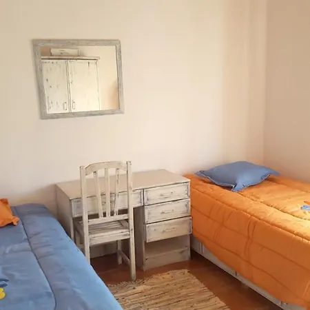 Charming House In Burinhosa, Pataias With Shared Pool * Burinhosa