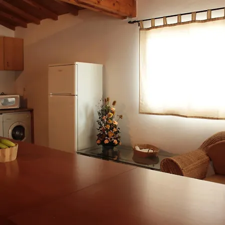 Charming House In Burinhosa, Pataias With Shared Pool Nyaraló Burinhosa
