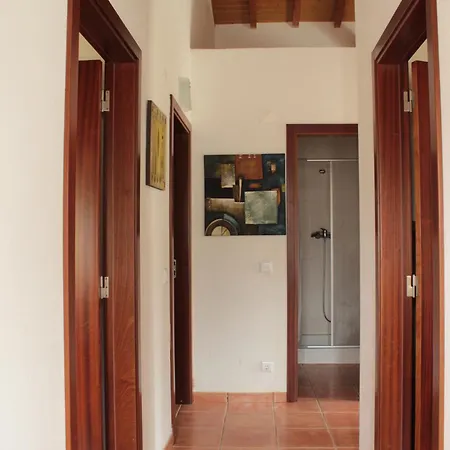 Nyaraló Charming House In Burinhosa, Pataias With Shared Pool *