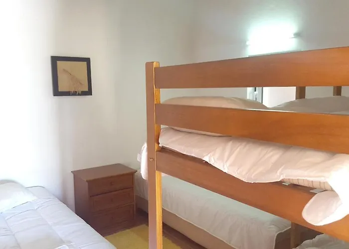 Tatil Evi Charming House In Burinhosa, Pataias With Shared Pool *