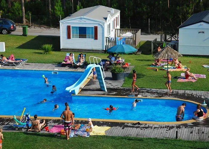 Charming House In Burinhosa, Pataias With Shared Pool Tatil Evi *