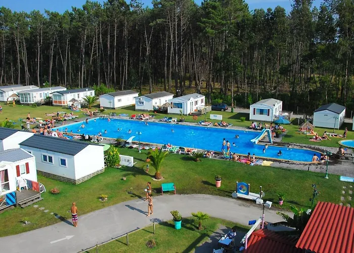 Tatil Evi Charming House In Burinhosa, Pataias With Shared Pool